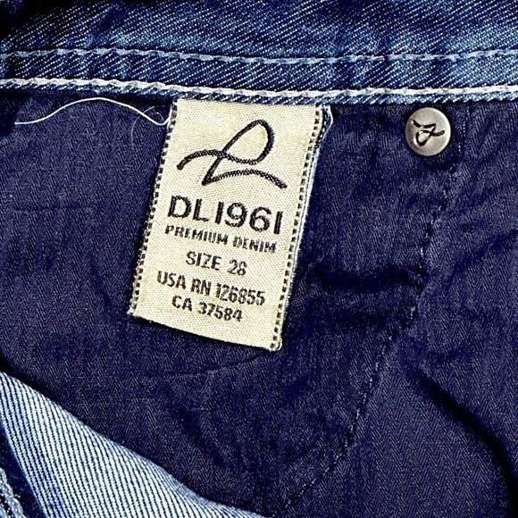 👖🎵 DL1961 Joy Super High Rise Flare Jeans | Dark Blue Wash | Sz 28 70s Revival - Picture 3 of 5